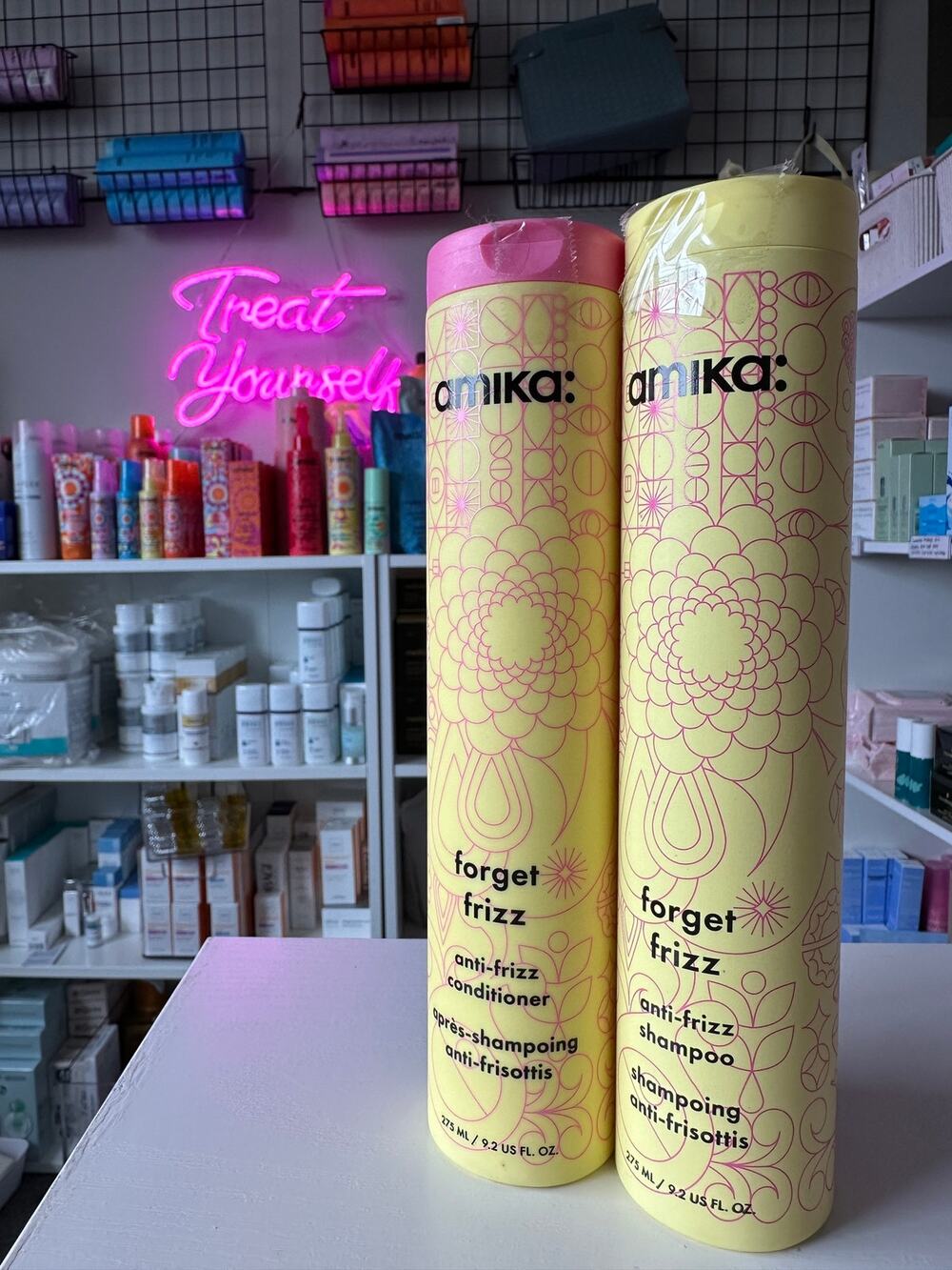 Amika Forget Frizz Dream Shampoo & Conditioner Set